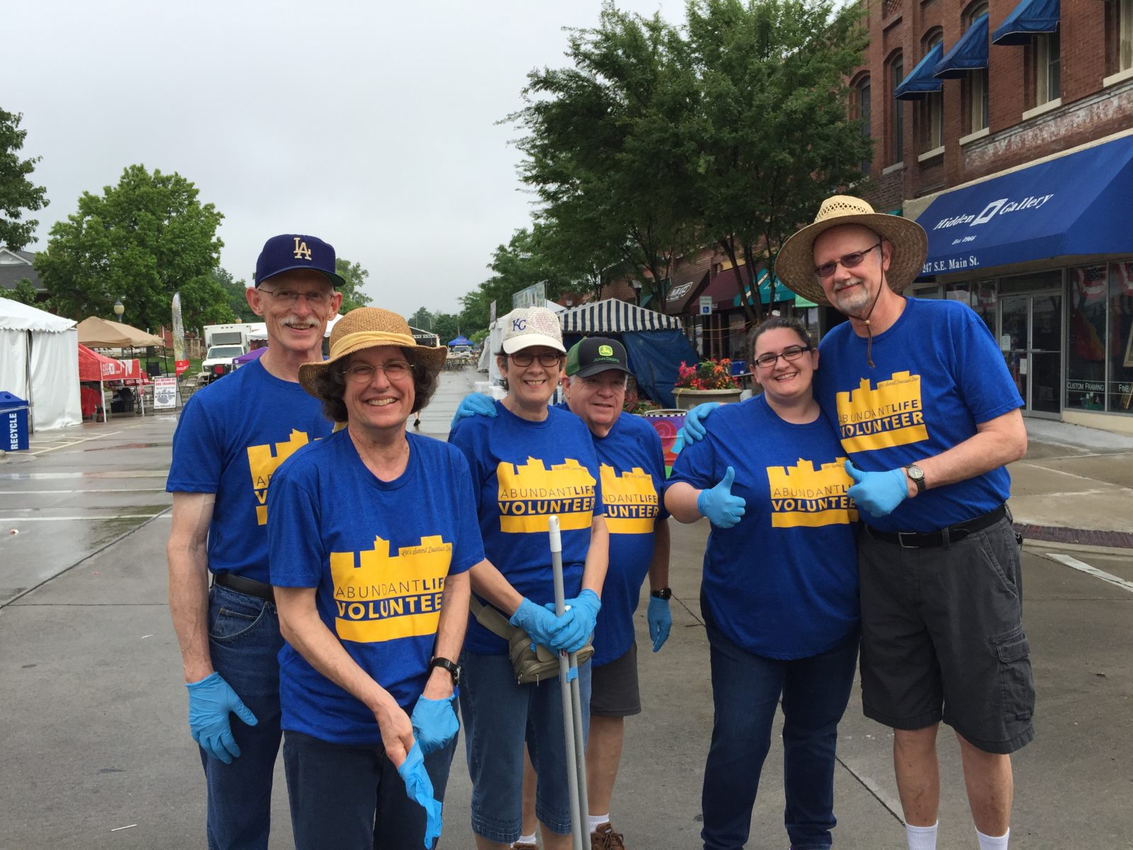 Volunteer Downtown Lee